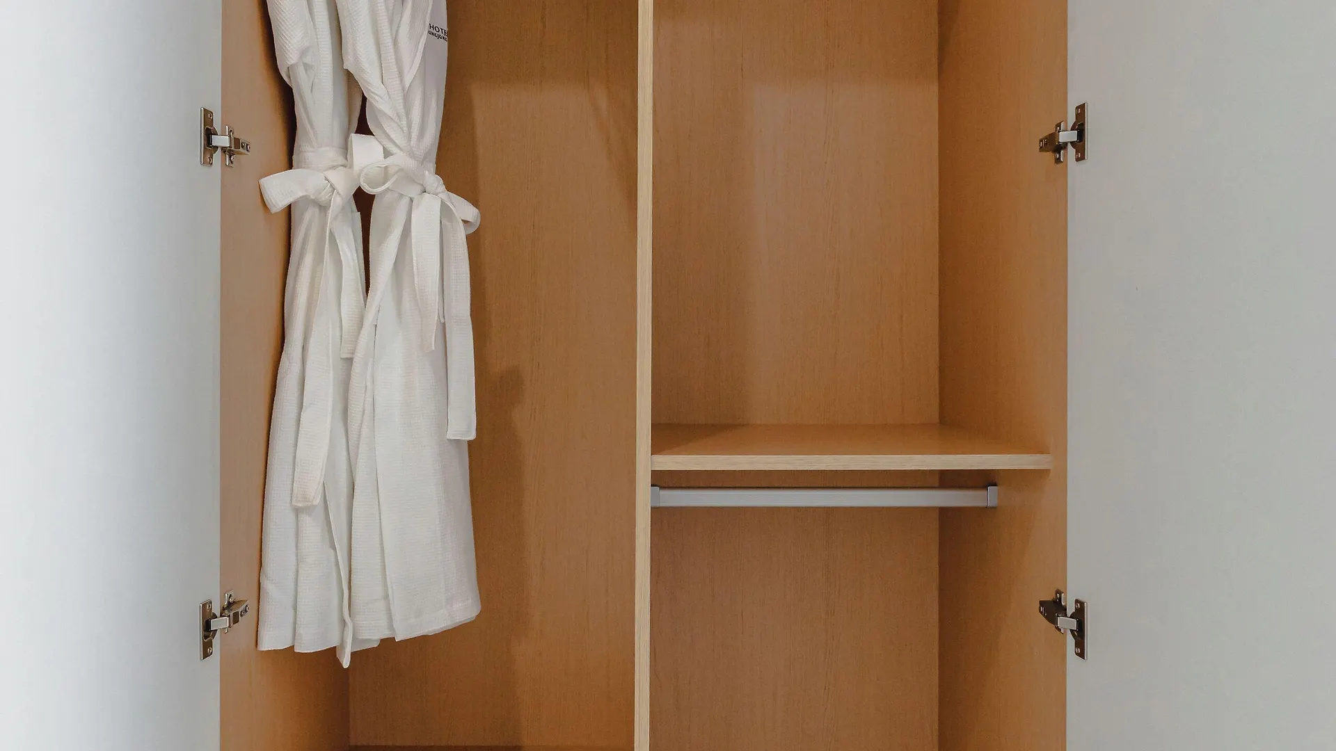 Sr Hotel Yeongjong Incheon 4*,  Korsel