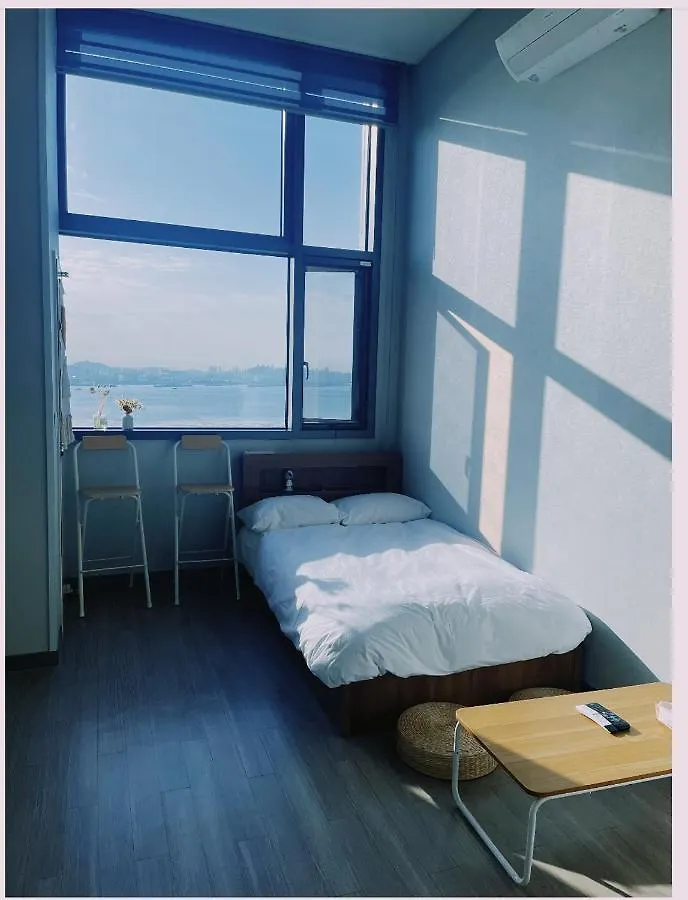 Sr Hotel Yeongjong Incheon Aparthotel