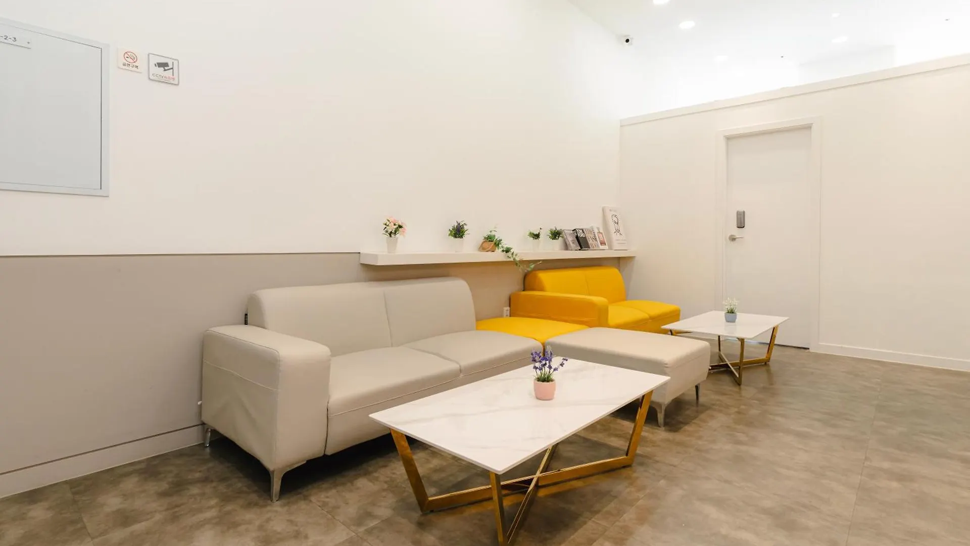 Sr Hotel Yeongjong Incheon Aparthotel